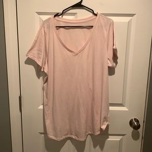 Torrid 3 plus size V neck t shirt
